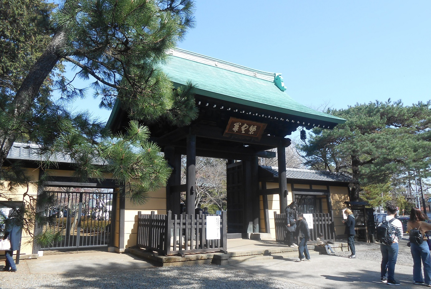 豪徳寺山門
